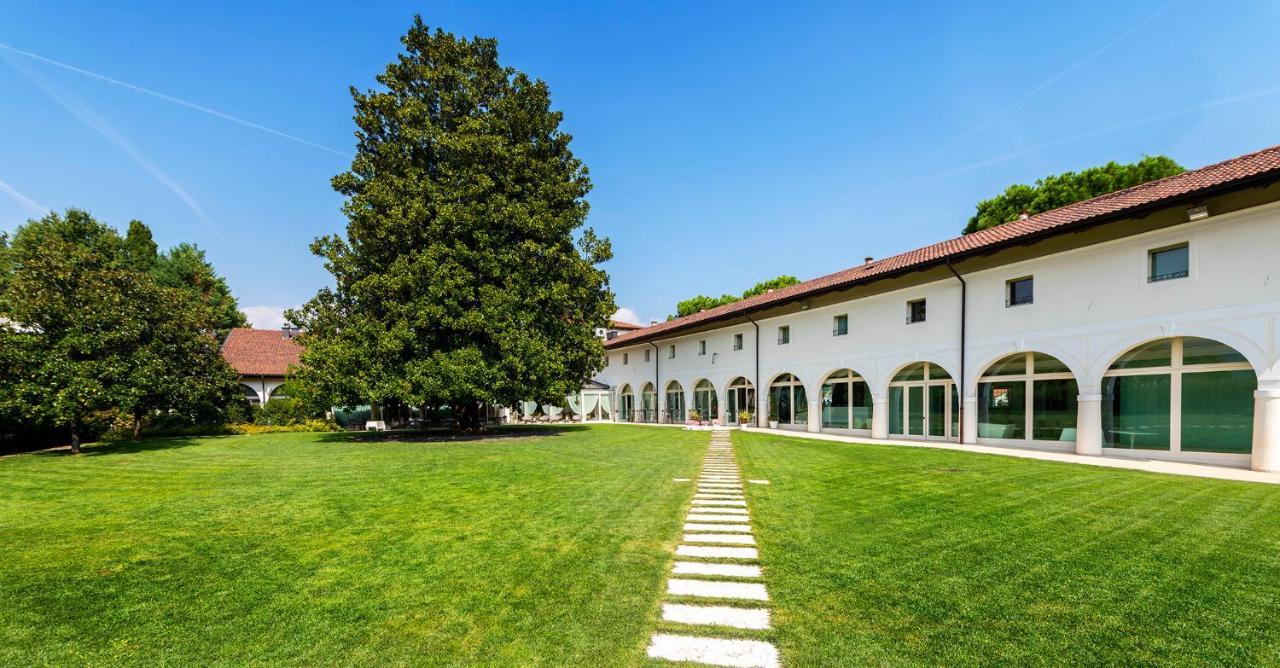 Hotel Villa I Pini Malo  Exterior foto